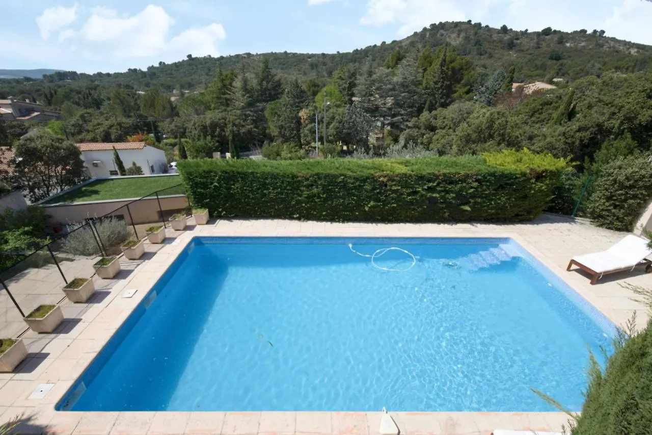 Large Villa With Swimming Pool And Terraces ヴィルヌーヴ・レ・ザヴィニョン 0*,
